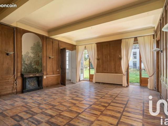 Propriété 15 pièces 650 m²