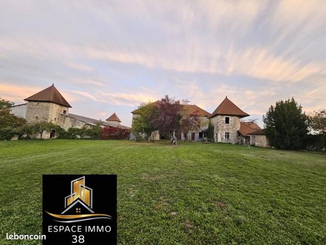 Propriété 15 pièces 600 m²