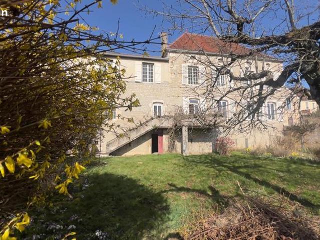 Propriété 16 pièces 281 m²