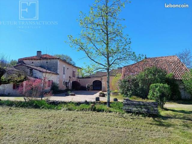 Propriété 16 pièces 390 m²