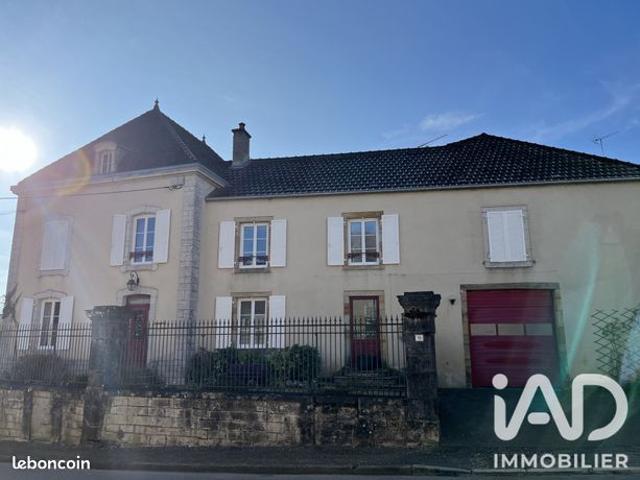Propriété 16 pièces 311 m²