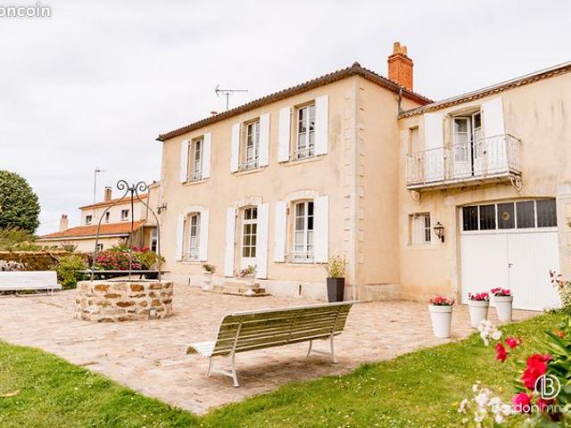 Propriété 16 pièces 482 m²