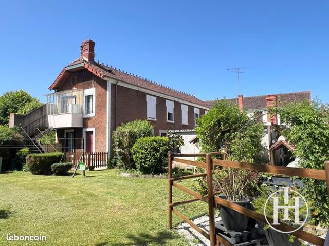 Propriété 16 pièces 400 m²