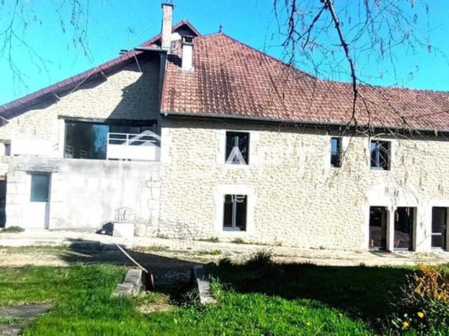 Propriété 16 pièces 431 m²
