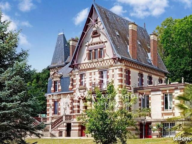 Propriété 16 pièces 546 m²