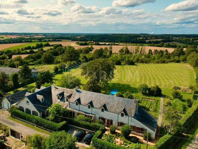 Propriété 16 pièces 575 m²