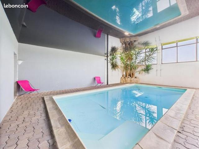 Propriété 16 pièces 680 m²
