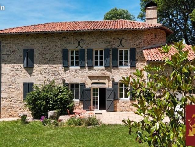Propriété 16 pièces 600 m²