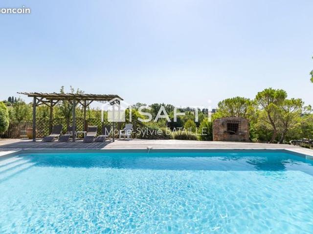 Propriété 17 pièces 471 m²
