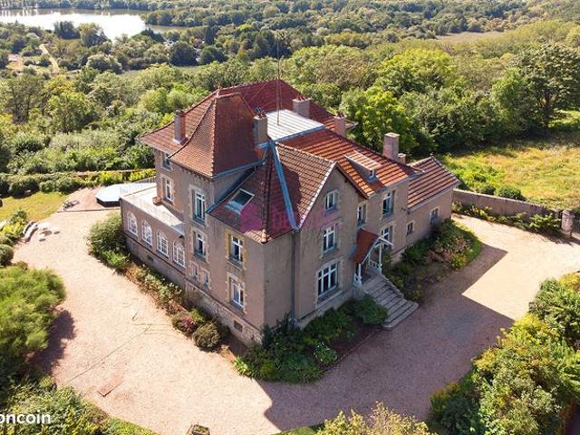 Propriété 17 pièces 493 m²