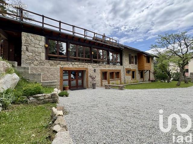 Propriété 17 pièces 578 m²