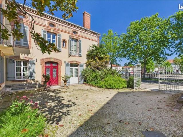Propriété 17 pièces 650 m²