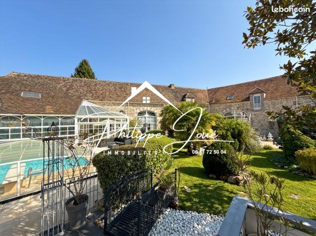 Propriété 18 pièces 1100 m²