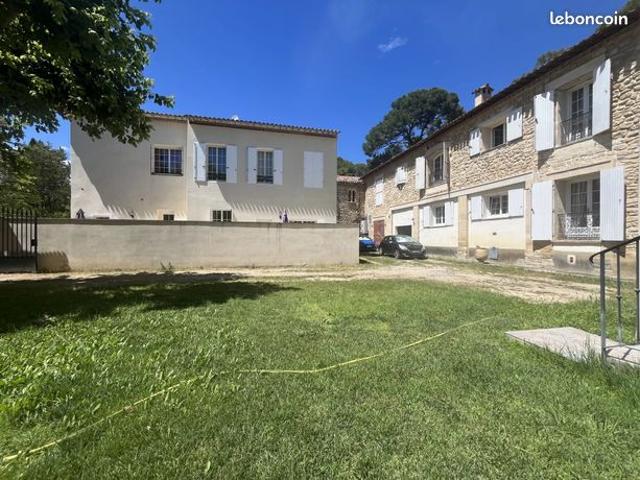 Propriété 18 pièces 580 m²