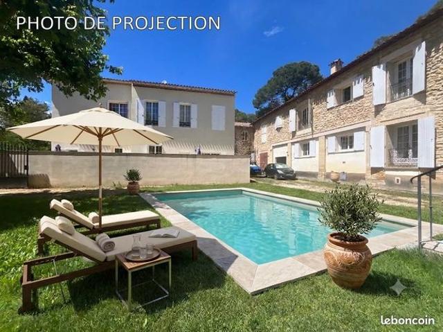 Propriété 18 pièces 580 m²