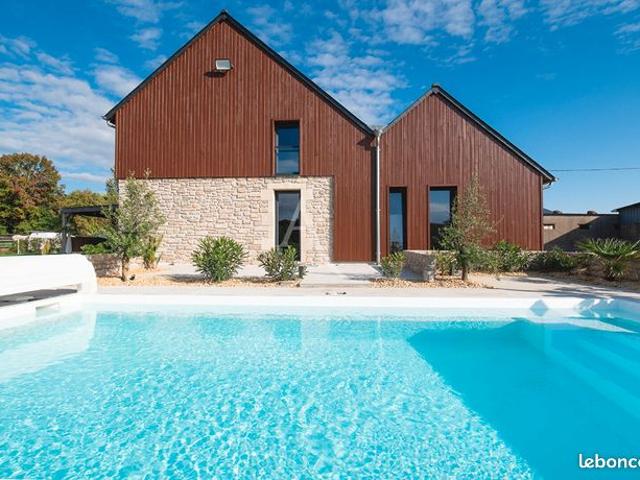 Propriété 19 pièces 335 m²