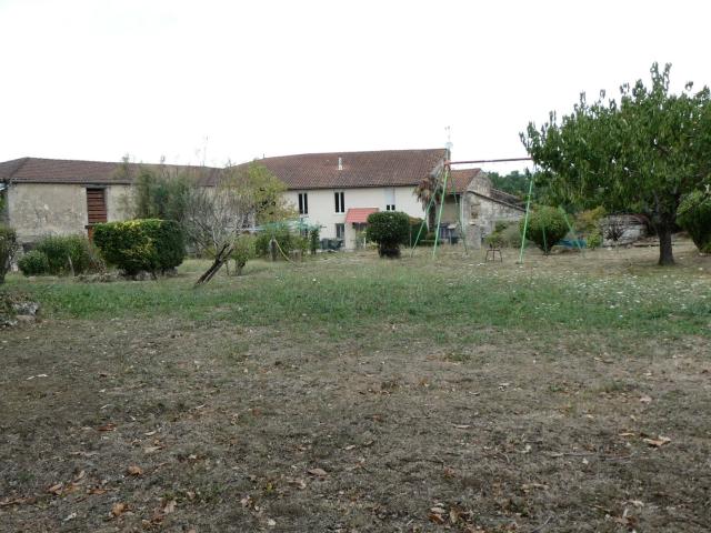 Propriété 1,5 ha de terrain Possibilité 15 ha 300m² Bazens