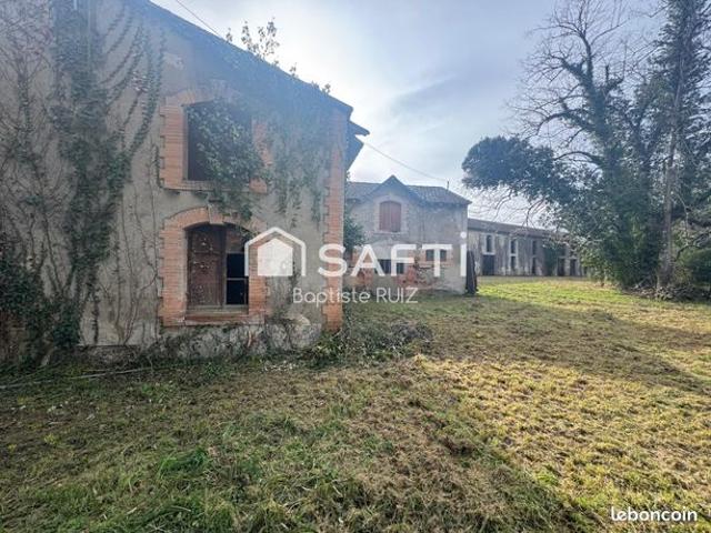 Propriété 1 pièce 600 m²