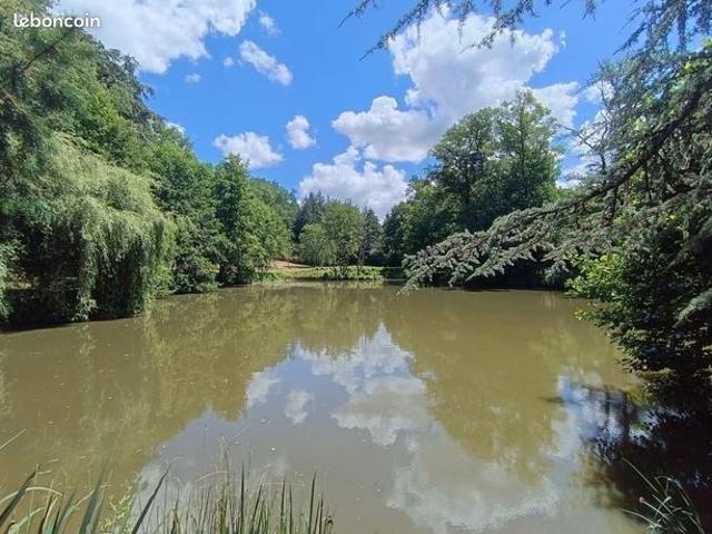 Propriété 1 pièce 8 200 m²