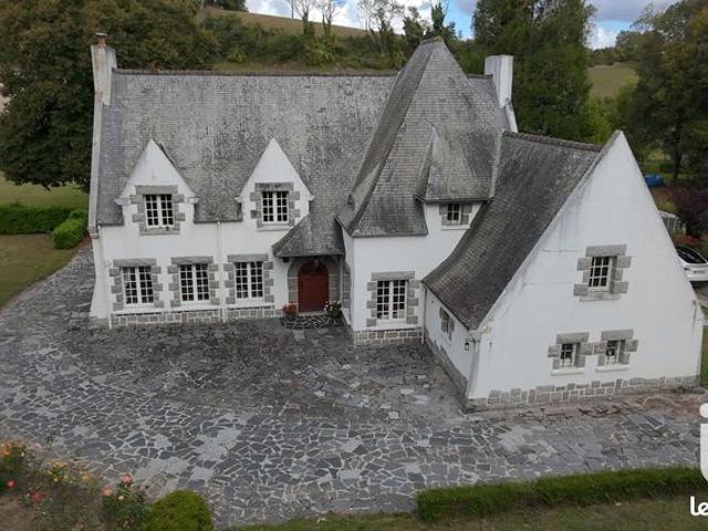 Propriété 1 pièce 282 m²