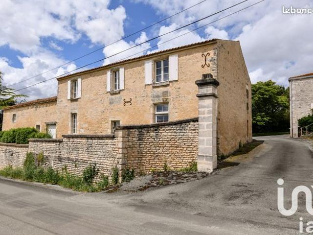 Propriété 1 pièce 340 m²