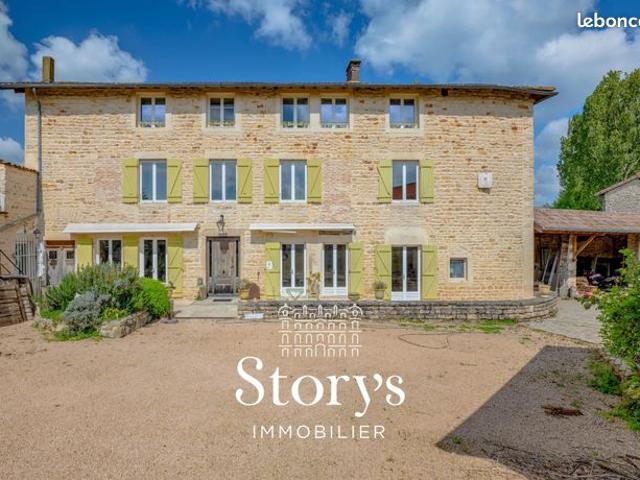 Propriété 20 pièces 364 m²