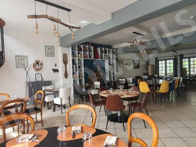 Propriété 20 pièces 381 m²