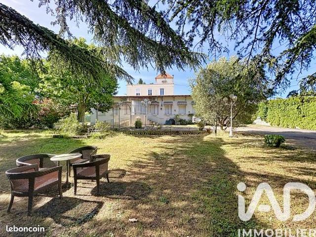 Propriété 20 pièces 507 m²