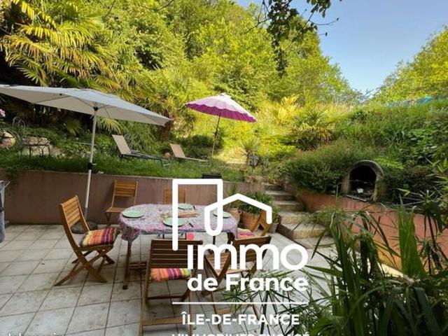 Propriété 216 m² Juziers
