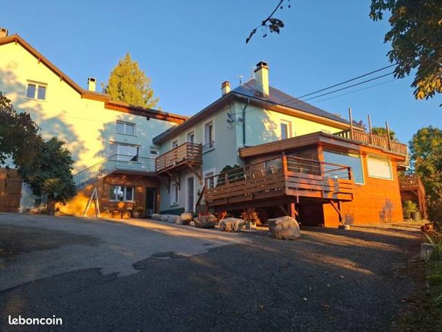 Propriété 21 pièces 409 m²