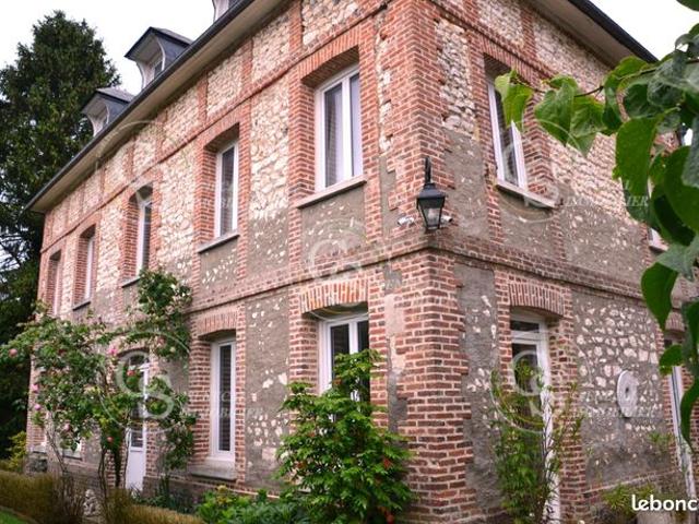 Propriété 21 pièces 412 m²