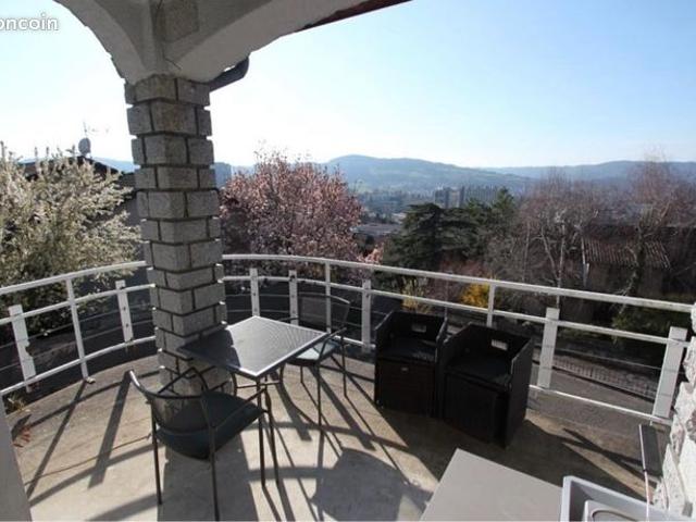 ✨ Propriété 224m² – Vue panoramique – Prestations haut de gamme – hauteurs Firminy 365000