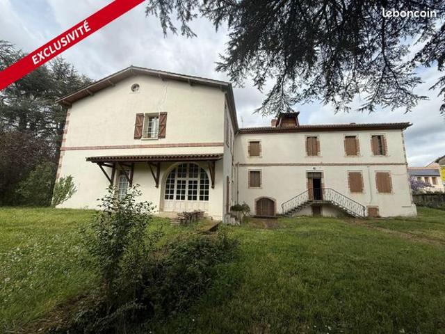 Propriété 22 pièces 598 m²