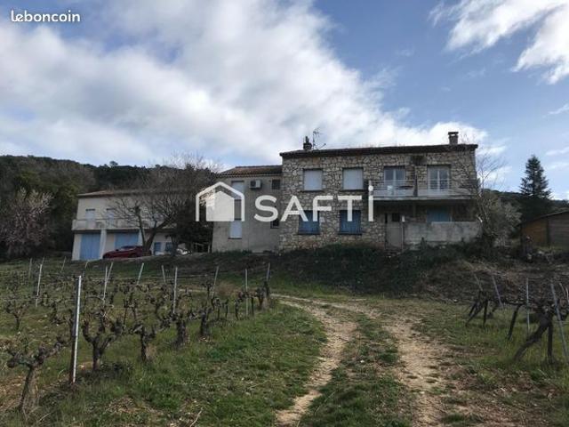 Propriété 23 pièces 500 m²