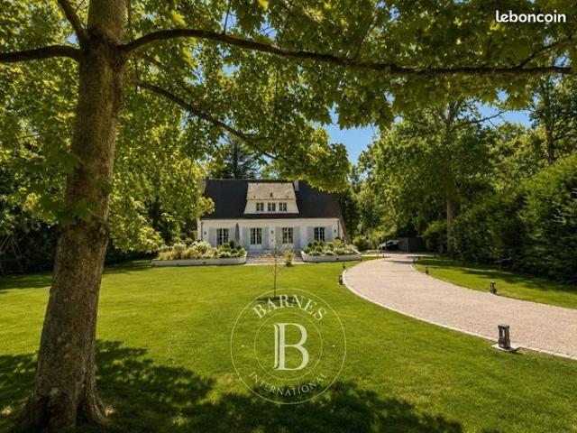 Propriété 244 m² Lamorlaye