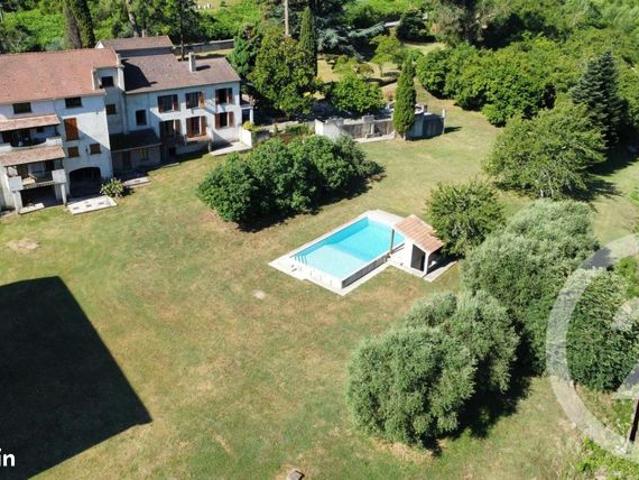 Propriété 24 pièces 500 m²