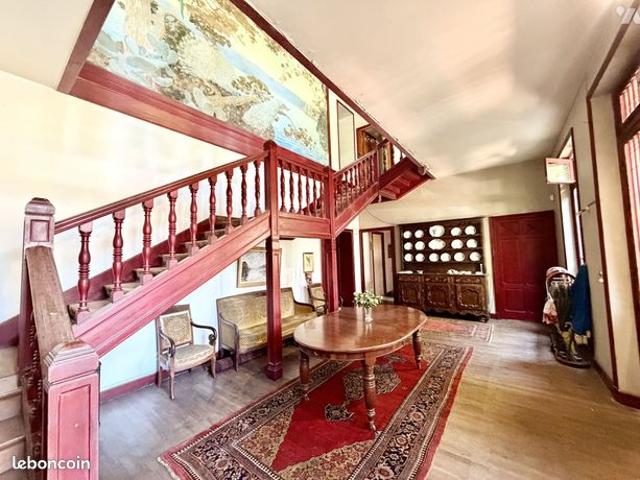 Propriété 25 pièces 777 m²
