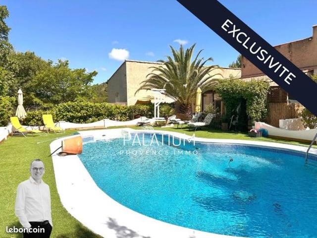 Propriété 287 m² Rognes