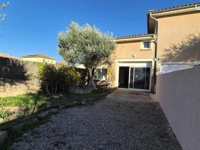 Propriété 2 pièces 100 m²
