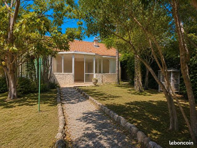 Propriété 2 pièces 123 m²