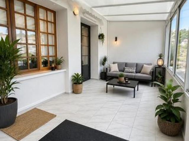 Propriété 2 pièces 55 m²