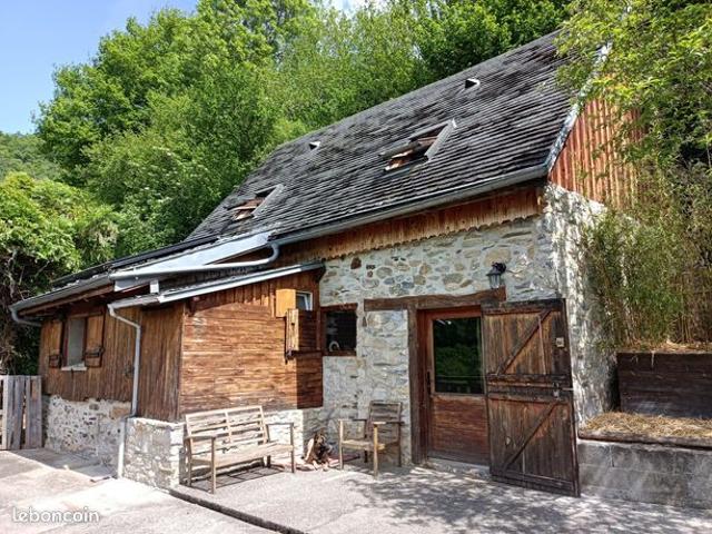 Propriété 2 pièces 67 m²