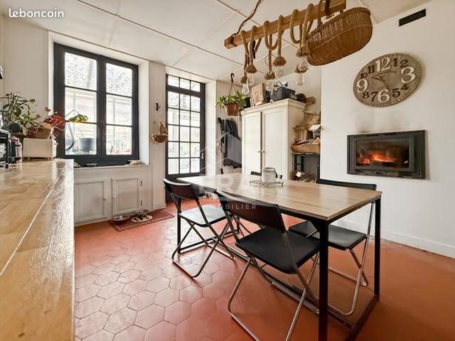 Propriété 2 pièces 75 m²