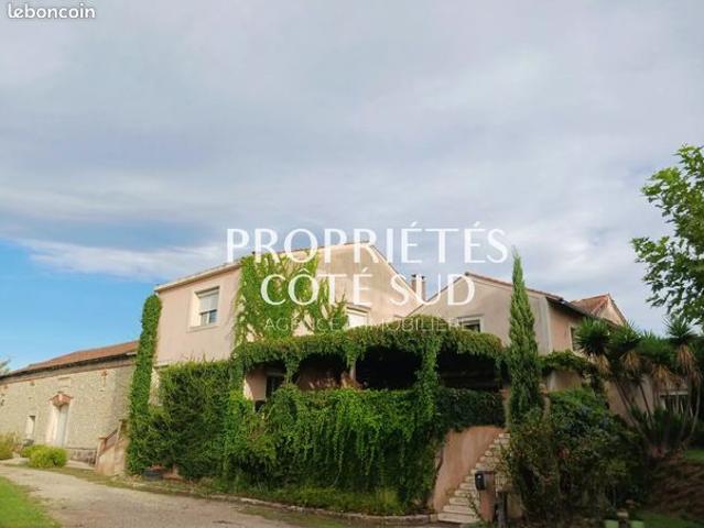 Propriété 306 m² Avignon