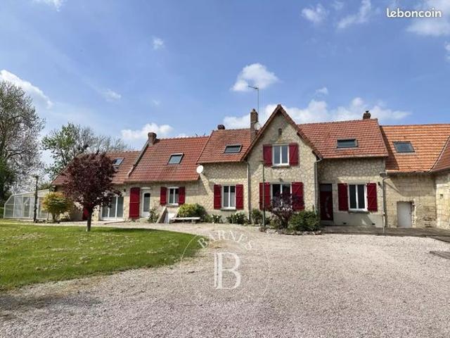 Propriété 300 m² Chauny