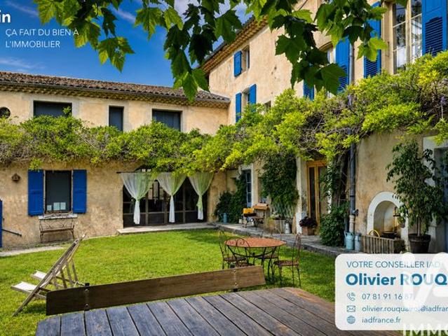 Propriété 32 pièces 888 m²
