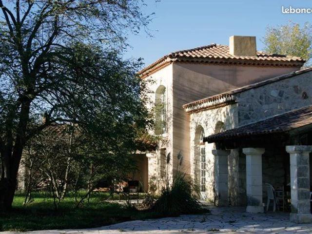Propriété 340 m² Tarascon