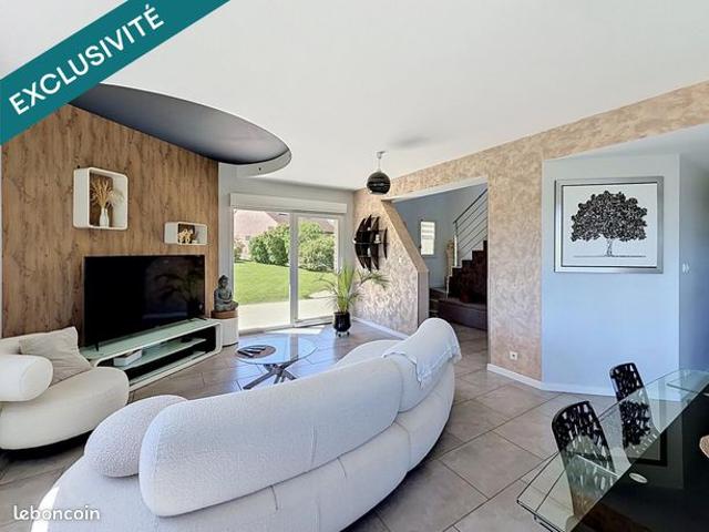 Propriété 34 pièces 125 m²