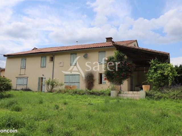 Propriété 350 m² Foix