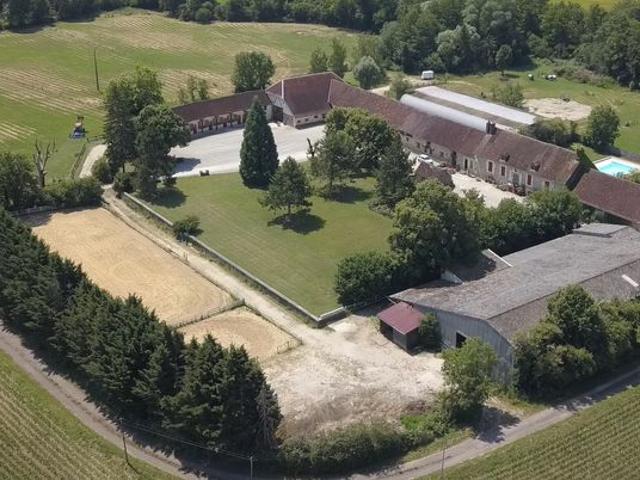 Propriété 38 pièces 1540 m²